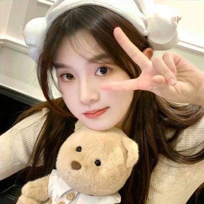 春泥溅花红